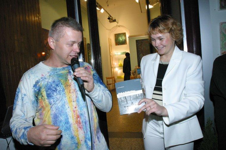 Foto z vernis�e Soukrom� vztahy
